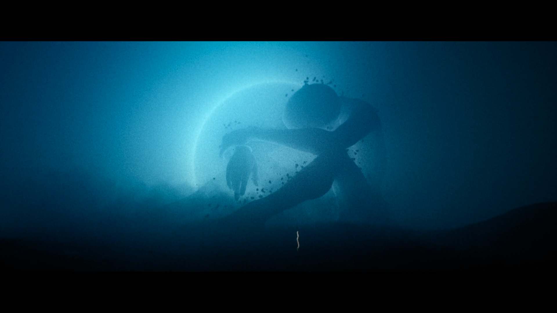 Strawberry Green — The electric-blue giant